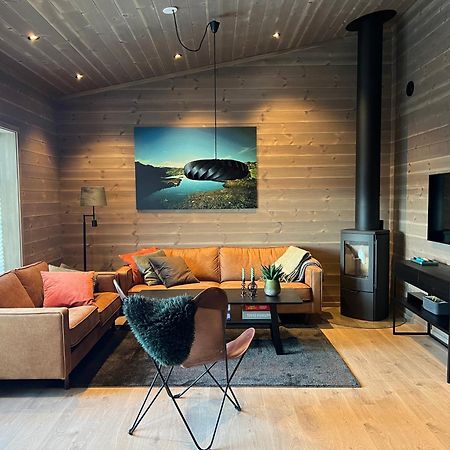 Panorama 15 - Beautiful Mountain View Appartement Sogndal Buitenkant foto