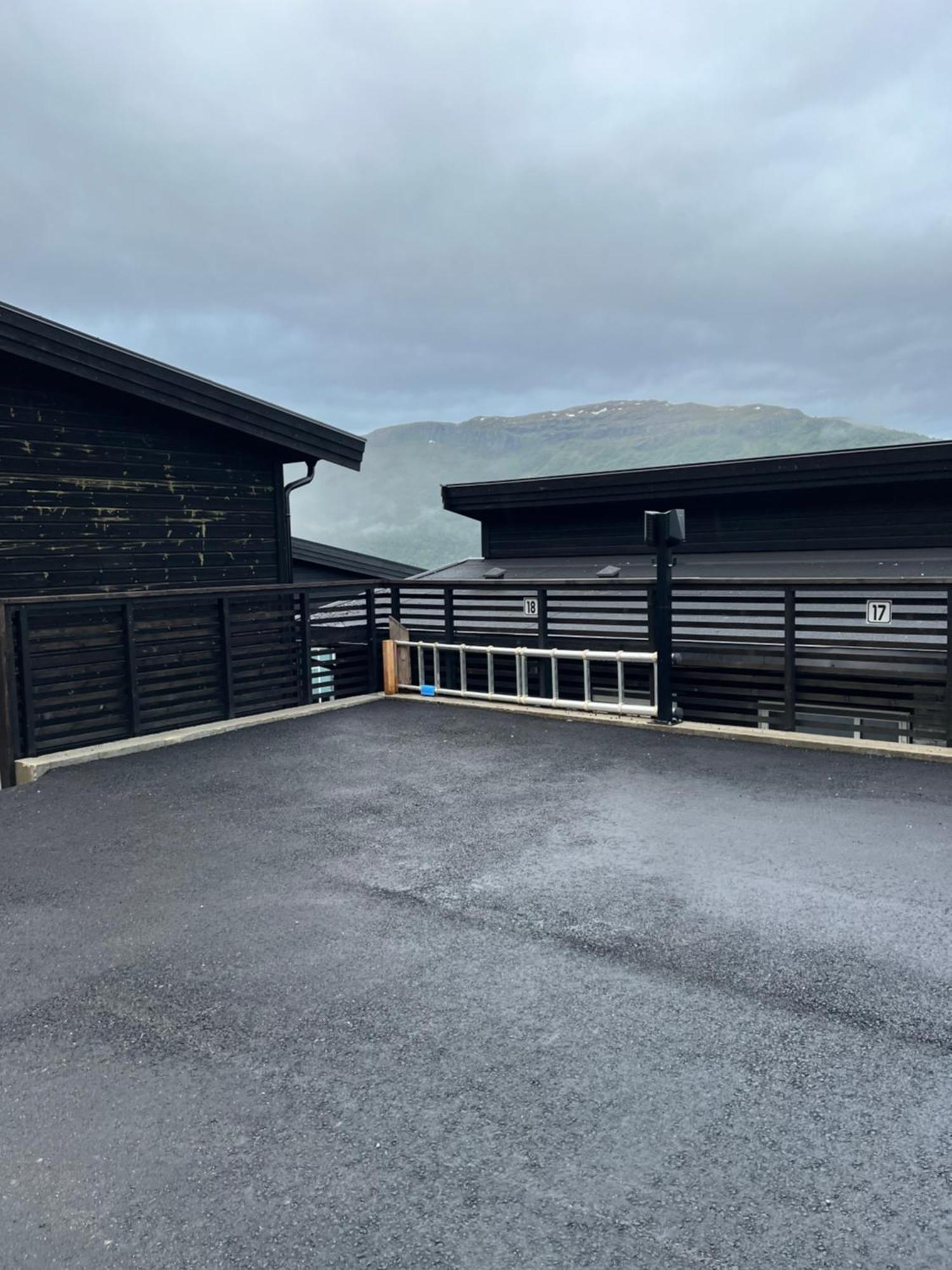 Panorama 15 - Beautiful Mountain View Appartement Sogndal Buitenkant foto